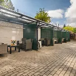 APT with sunny garden Prague by Michal&Friends
