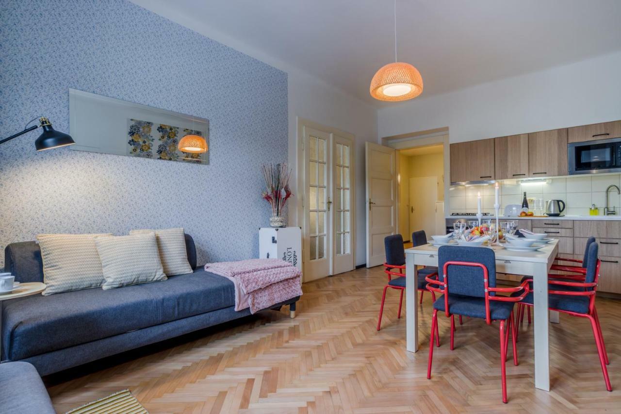 With Sunny Garden By Michal&friends Apartment Prag